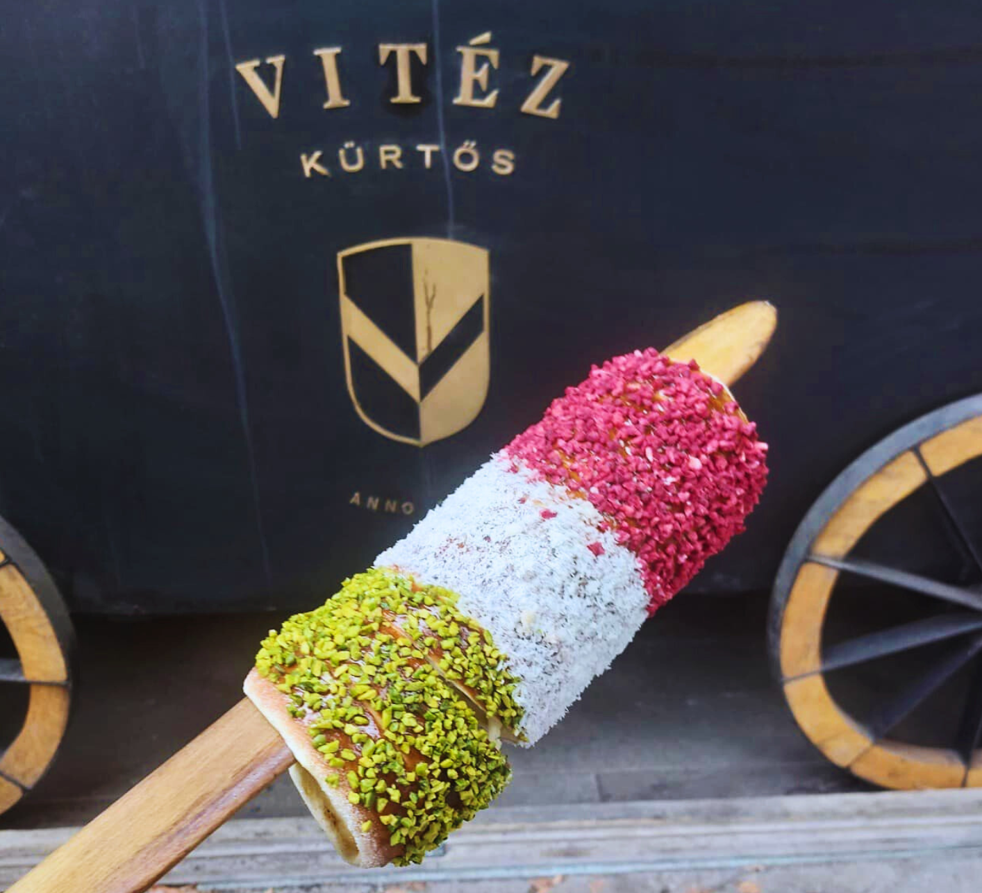 hungarian chimney cake