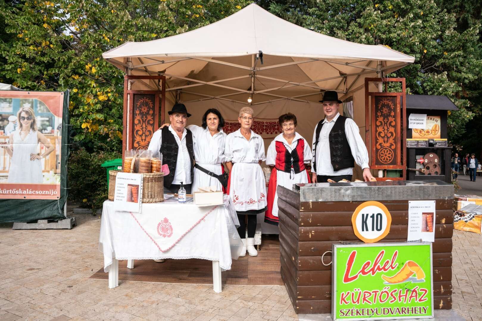 LEHEL KURTOSHAZ 11 KURTOSKALACSFESZTIVAL