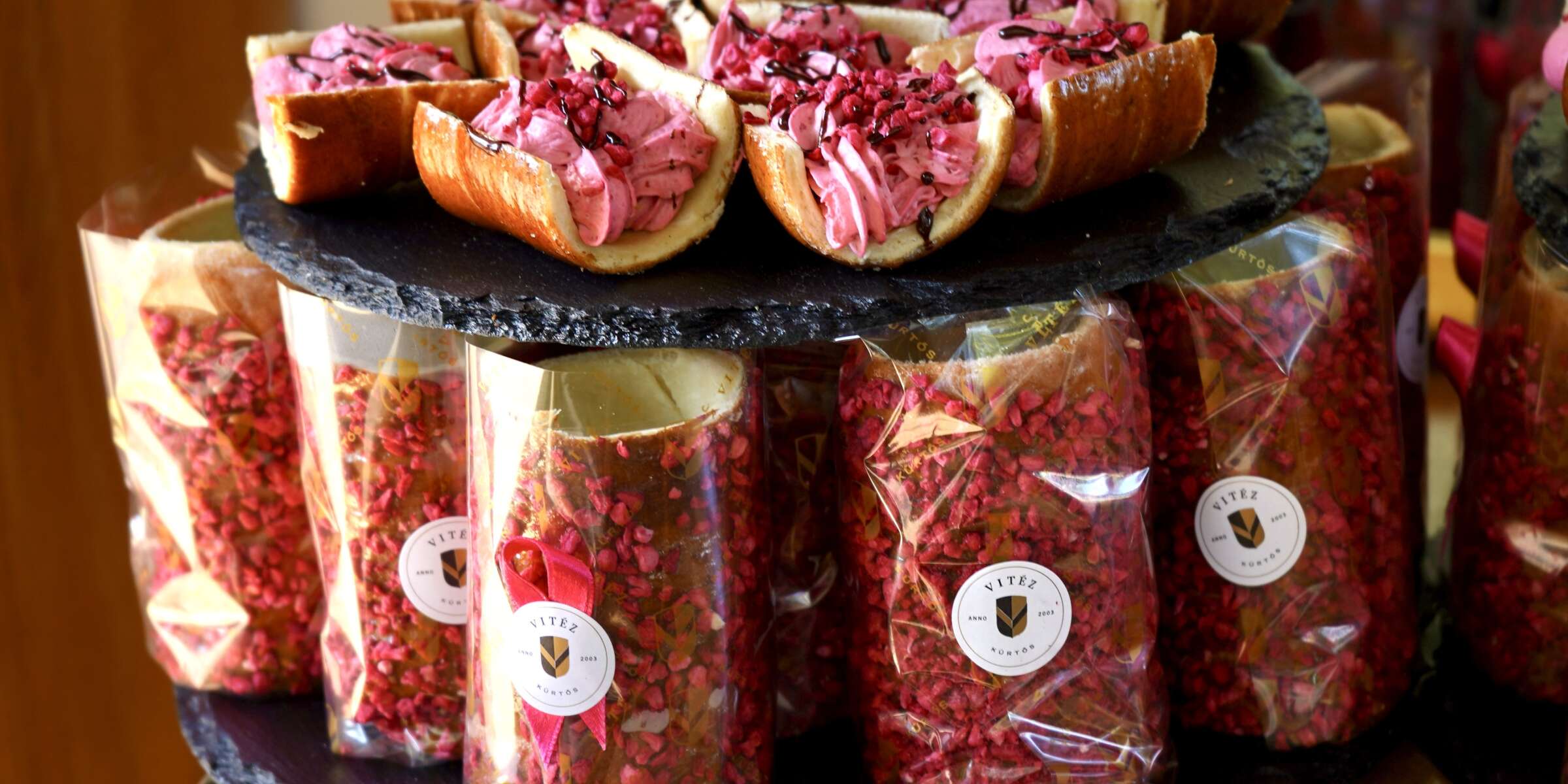 Pink mini kurtoskalacs